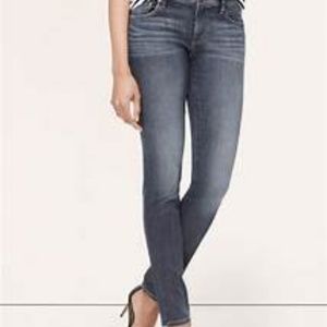 LOFT MODERN STRAIGHT LEG JEANS